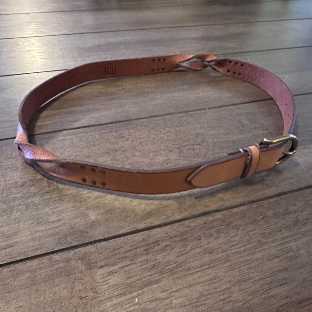 NWT Frye Covered D-Ring Twisted Stud Tan Leather 25mm Belt Size Women's Large